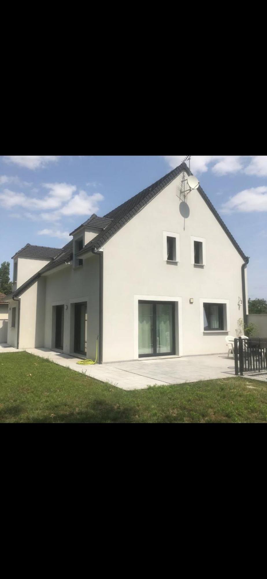 Maison Recente Tres Spacieuse Forges-les-Bains Exterior photo